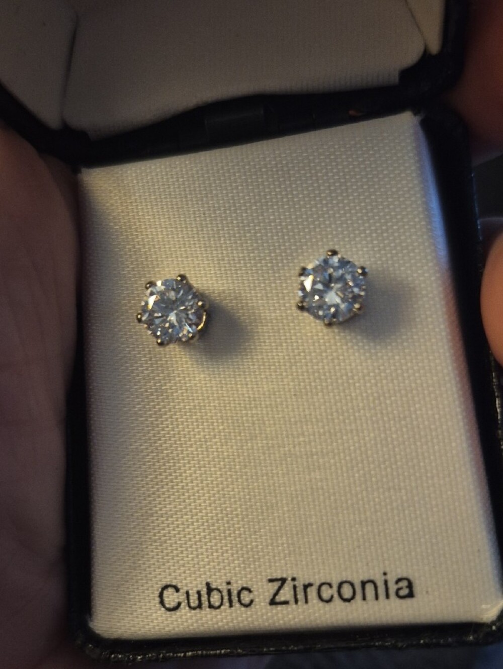 Sears Cubic Zirconia Stud Earrings New - Picture 2 of 4